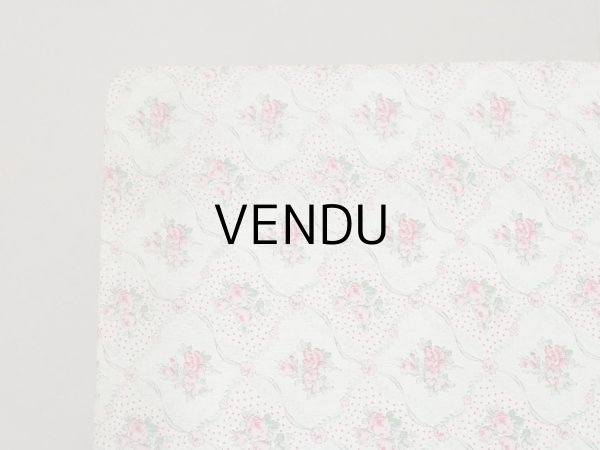 画像4: アンティーク ピンクの薔薇模様 大きなカルトナージュボックス  54.3×31.3×13.6cm (4)