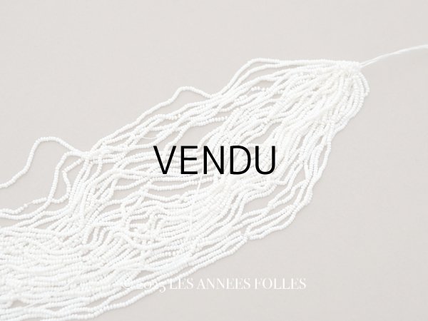 画像1: アンティーク シードビーズ エクリュ 生成り 1cm=10粒 85〜88g キャビアビーズ マイクロビーズ (1)