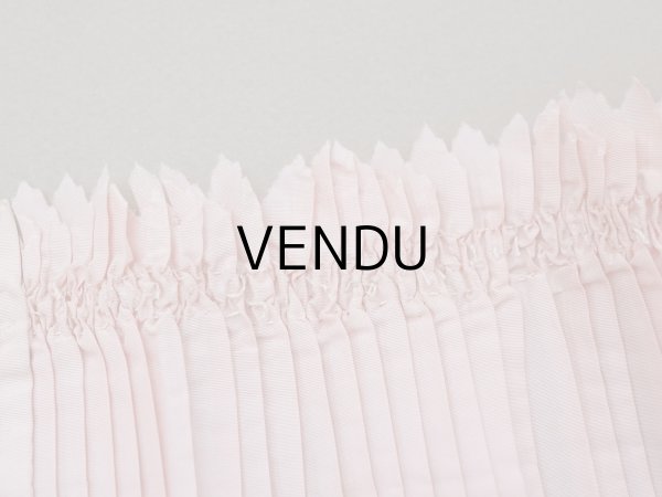 画像7: 19世紀末 アンティーク  ベビーピンク シルク製プリーツ ドレスの裾  2m 幅14cm (7)