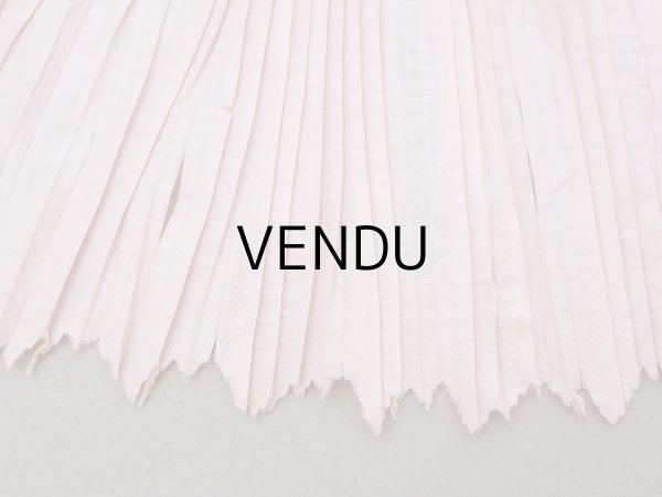 画像9: 19世紀末 アンティーク  ベビーピンク シルク製プリーツ ドレスの裾  2m 幅14cm (9)