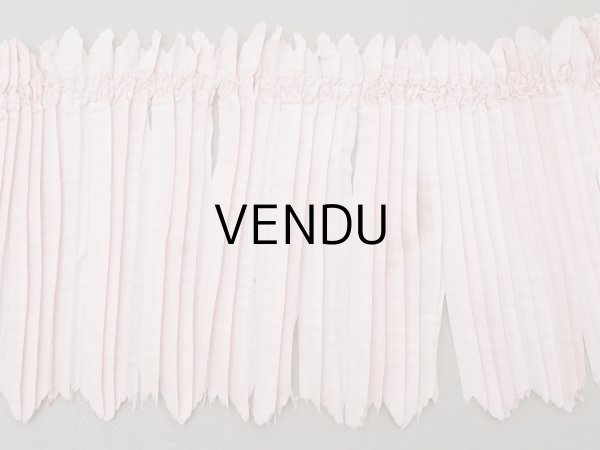 画像11: 19世紀末 アンティーク  ベビーピンク シルク製プリーツ ドレスの裾  2m 幅14cm (11)