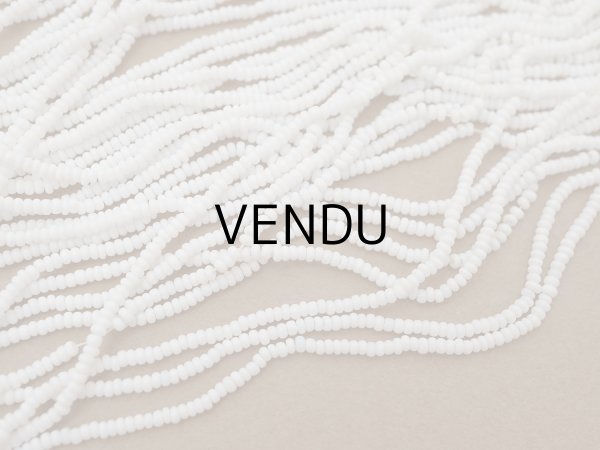 画像2: アンティーク シードビーズ ホワイト 1cm=11粒 81〜91g キャビアビーズ マイクロビーズ (2)