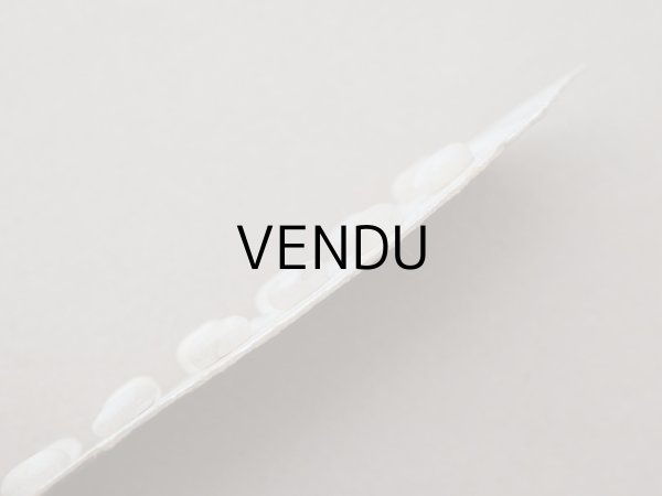 画像4: アンティーク マザーオブパール製 極小 ボタン 6mm 12ピース シェルボタン パールホワイト (4)