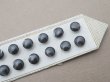 画像2: アンティーク マザーオブパール製 極小 ボタン 6mm 12ピース シェルボタン チャコールグレー (2)