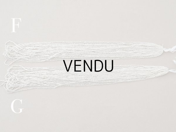 画像9: アンティーク シードビーズ クリア＆シルバー ガラス製 22〜26g 1cm=8〜9粒 (9)