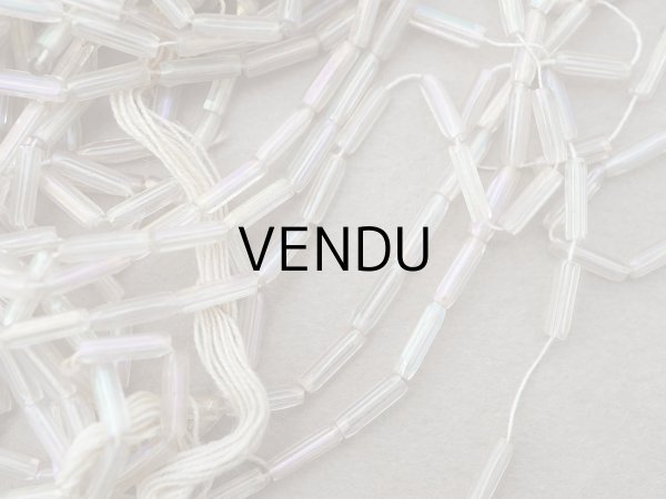 画像5: アンティーク スフレビーズ オーロラ加工 ライン入り 2×6.5cm ストライプ 146g (5)