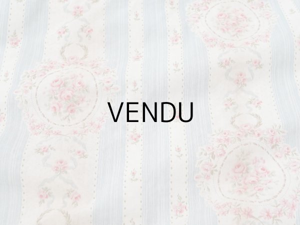 画像2: アンティーク 薔薇のメダイヨン ファブリック 120×295cm (2)