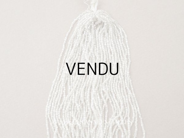 画像1: アンティーク シードビーズ クリア＆ホワイトシルバー ガラス製 35〜59g 1cm=7粒 (1)