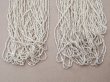 画像10: アンティーク シードビーズ クリア＆ホワイトシルバー ガラス製 35〜59g 1cm=7粒 (10)
