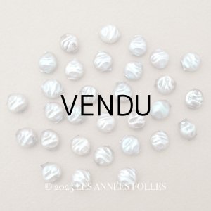 画像: アンティーク サフィレット色 スフレビーズ 9mm 約30ピースのセット 吹きガラス製ビーズ 