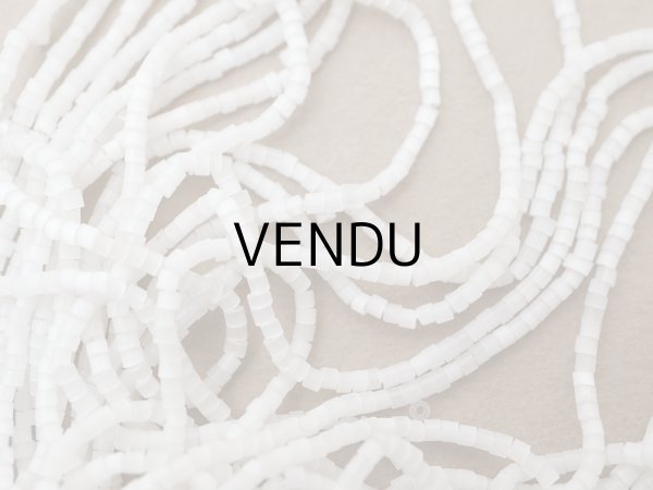 画像4: アンティーク ガラス製 サティネビーズ ホワイト 17g 1cm=8粒 (4)