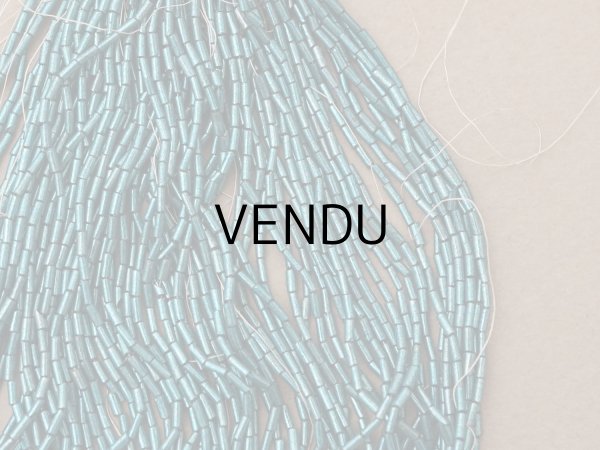 画像3: アンティーク ガラスビーズ ターコイズグリーン 1×3mm  (3)