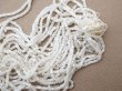 画像2: アンティーク ガラス製 サティネビーズ オフホワイト 18g 1cm=8.5粒 (2)