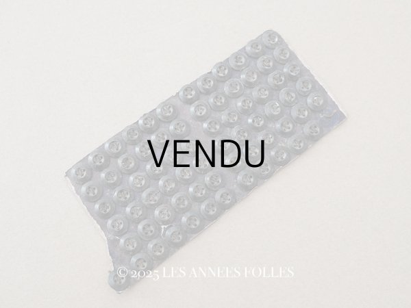 画像1: ＊蚤の市＊ アンティーク ボタン ベークライト製 8mm弱 72ピースのセット 黒 (1)