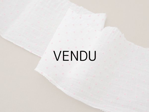 画像8: アンティーク ピンクの小さなドット刺繍入り コットンオーガンジー 6.57m ファブリック 生地 (8)