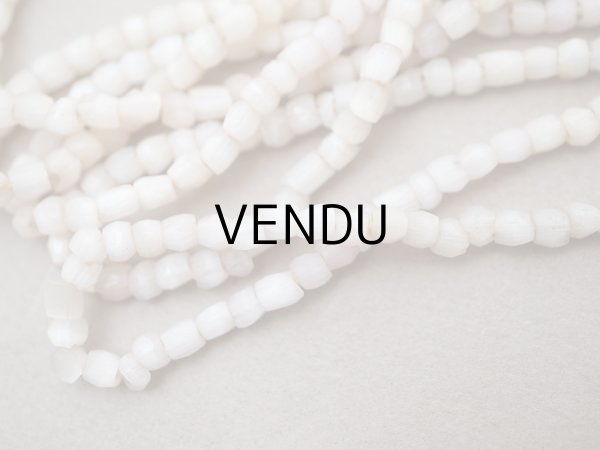 画像4: アンティーク ガラス製 サティネビーズ カット入り オフホワイト 1cm=3粒 (4)