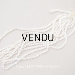 画像: アンティーク ガラス製 サティネビーズ カット入り オフホワイト 1cm=3粒