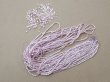 画像2: アンティーク ガラス製 サティネビーズ 淡いライラックパープル 27g 1cm=4粒 (2)