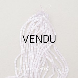 画像: アンティーク ガラス製 サティネビーズ 淡いライラックパープル 27g 1cm=4粒