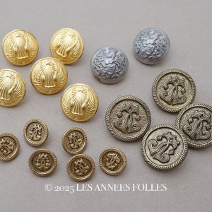 画像: *蚤の市セット* フランス製 ヴィンテージ ミリタリーボタンのセット