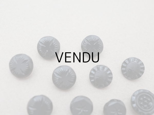 画像3: ＊蚤の市セット＊アンティーク フレンチジェットのボタン 13ピースのセット (3)