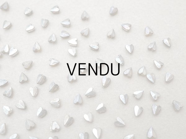 画像6: アンティーク 極小 ハート型 ガラスビーズ シルバー色 4.5×3.75mm 123ピース (6)