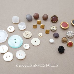 画像: *蚤の市セット*アンティーク ボタンのセット