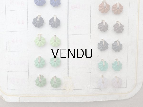 画像5: 19世紀末 アンティーク  サンプラー 花型 ガラスビーズ  - AS&JHJS  - (5)