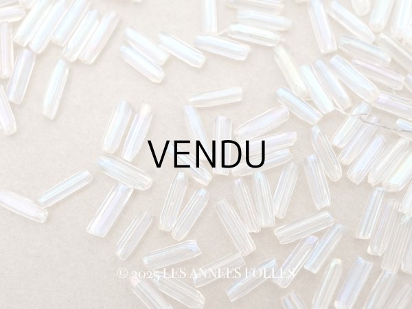 画像1: アンティーク ガラスビーズ カット入り オーロラ加工 ライン入り 2×7mm ストライプ 40g (1)