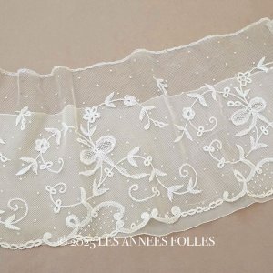 画像: 19世紀末 アンティーク ドレスパーツ リボンのモチーフ アプリカシオン・アングルテール 4.2m 幅広22.5cmオフホワイト ボビンレース