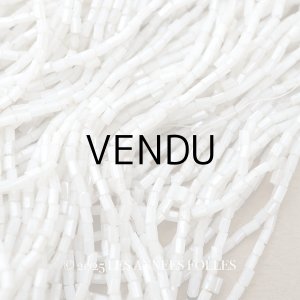 画像: アンティーク カット入り ミルクガラス ガラスビーズ  シードビーズ 110g