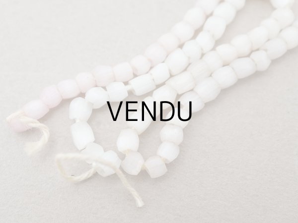 画像2: アンティーク ガラス製 サティネビーズ カット入り オフホワイト 2種セット 24g (2)