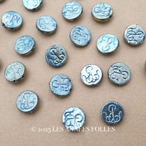 画像: アンティーク モノグラム入り ガラスビーズ メタリックブルー 11mm 24ピースのセット