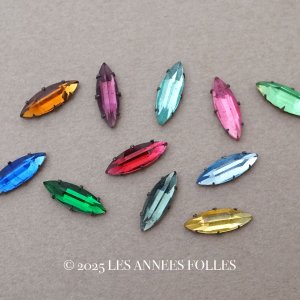 画像: 19世紀末 アンティーク グラスストーン 11ピースのセット ラインストーン