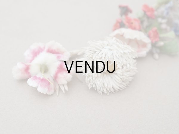 画像2: 【クリスマスセール2025対象外】アンティーク ベルベットの布花のブーケ　 (2)