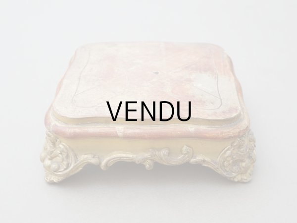 画像4: 【クリスマスセール2025対象外】19世紀末 アンティーク マリアージュの台座 ハンドモチーフ (4)