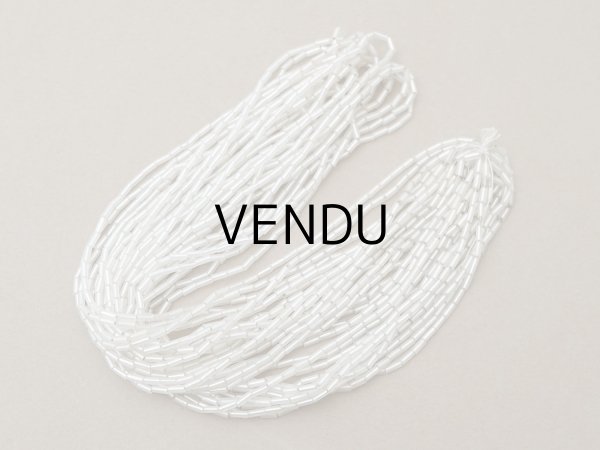 画像2: アンティーク ガラスビーズ 半透明＆シルバー ガラス製 5×2mm 36〜39g (2)