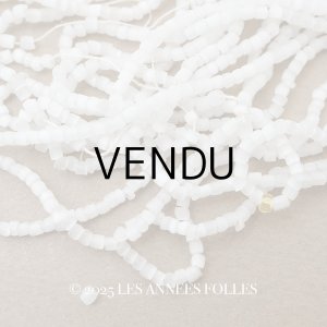 画像: アンティーク ガラス製 サティネビーズ ホワイト 42g 1cm=7粒 