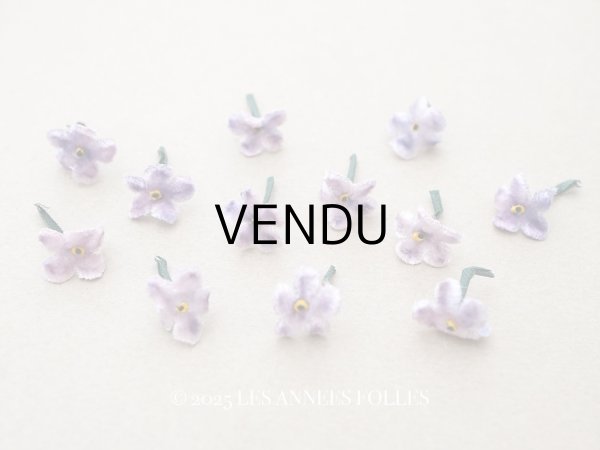 画像1: アンティーク 勿忘草の小さな布花 薄紫 12ピースのセット 約14mm (1)