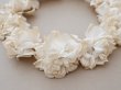 画像3: アンティーク 薔薇の布花のティアラ 花冠  オフホワイト (3)