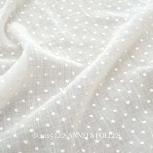 画像: アンティーク  ドット刺繍入り コットンオーガンジー オフホワイト ファブリック テーブルクロス