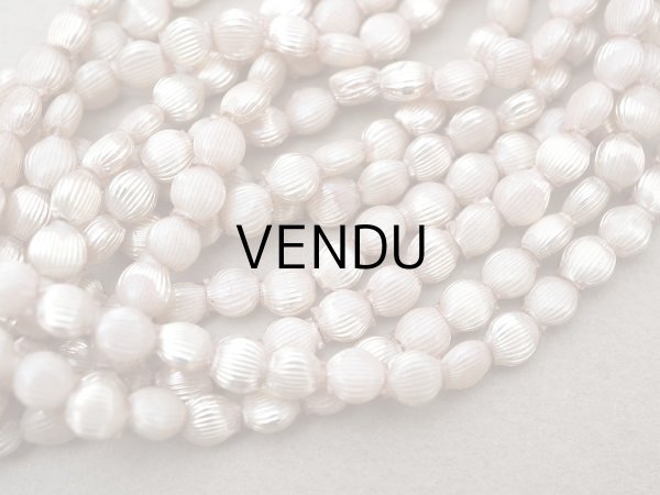 画像3: アンティーク  パウダーピンク ライン入りスフレビーズ 5mm 約280ピース 吹きガラス製 ビーズ (3)