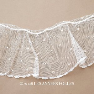 画像: アンティーク 幅広 フリルレース 2.5m オフホワイト ドット刺繍入り チュールレース  幅11.5cm 