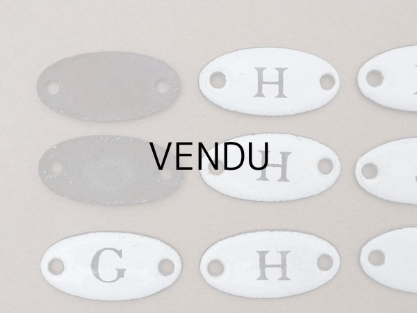 画像7: ＊蚤の市セット＊アンティーク イニシャルプレート 19ピースのセット (7)