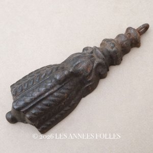 画像: *蚤の市*アンティーク タッセル型 カーテン重し メタル製