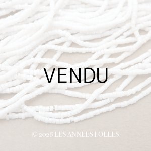 画像: アンティーク ミルクガラス シードビーズ ホワイト 75〜78g 1粒=9〜9.5粒