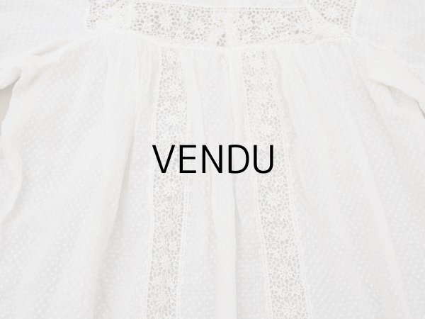 画像3: ＊蚤の市＊1900年頃 アンティーク ベビー用 ドレスドット刺繍のコットンファブリック  (3)