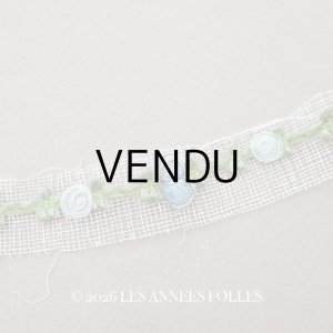 画像: アンティーク シルク製 薔薇のロココトリム パウダーブルー＆サックスブルー ロココリボン 
