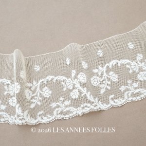 画像: 19世紀 アンティーク 手編みの ヴァランシエンヌレース 花模様 幅10.6cm