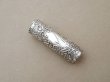 画像2:  アンティーク シルバー製 携帯用 パフュームボトル クリスタルの栓 ロカイユ装飾 花模様 MARQUERITE (2)